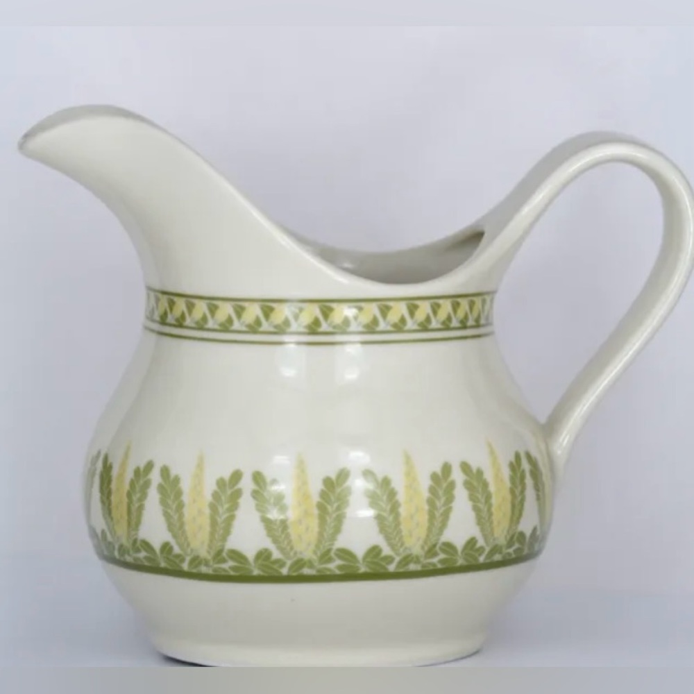 Estée Lauder Pitcher "Aliage Perennials" excellent condition like new